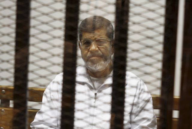 Κάθειρξη 20 ετών στον τέως πρόεδρο της Αιγύπτου Μοχάμεντ Μόρσι